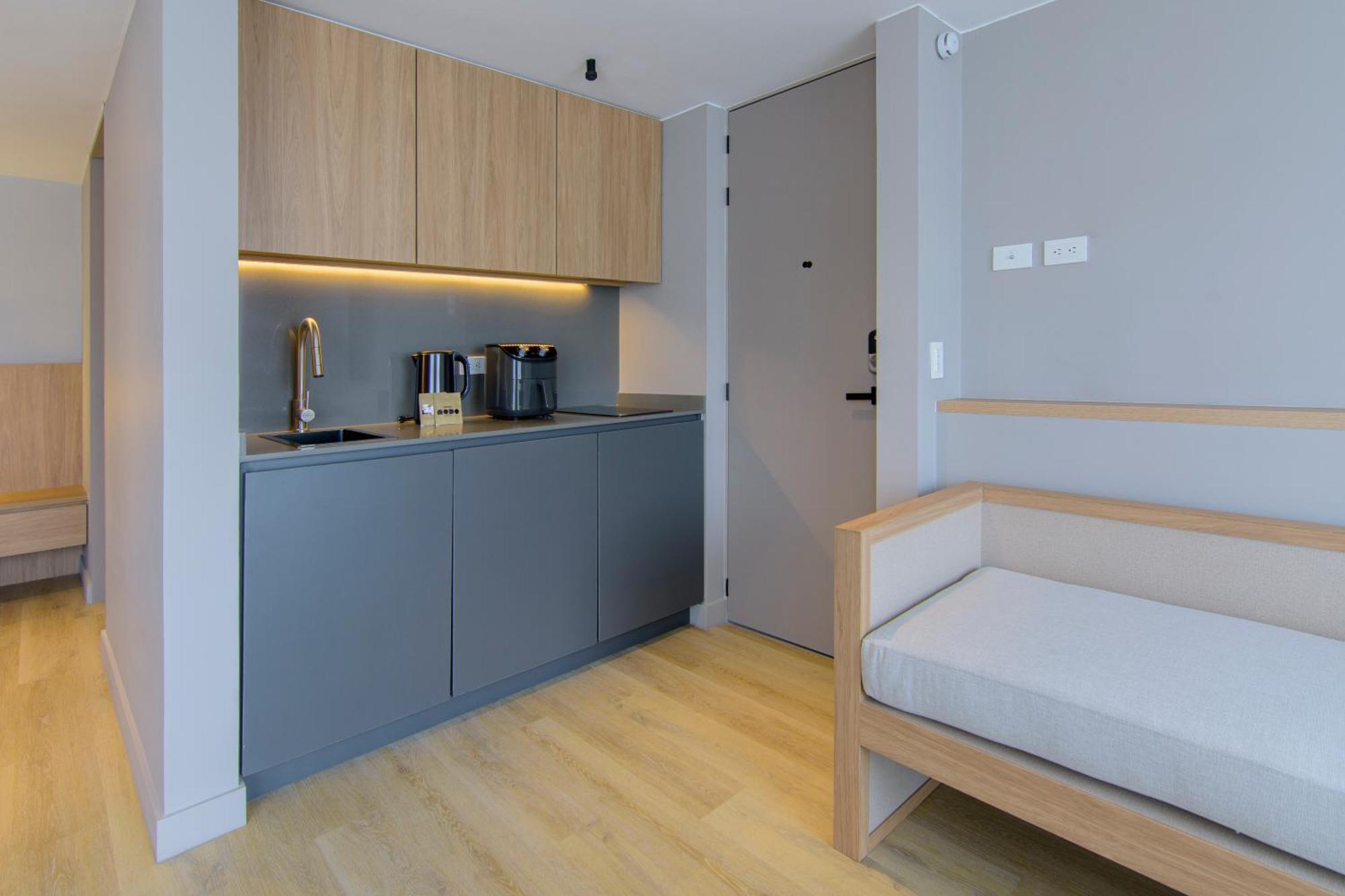 Nodo Hotel *